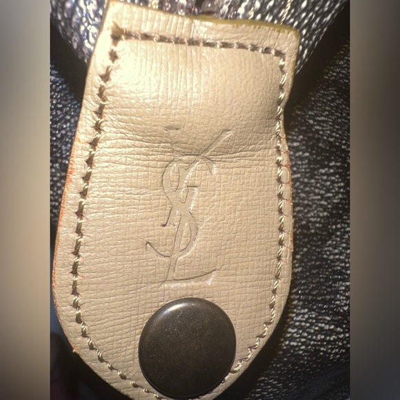 EUC Authentic YSL Giraffe Print Duffle Weekender Bag w/ Cosmetic Pouch Bundle - Picture 9 of 17